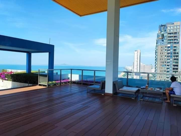 Studio Room Seaview Jomtien Exterior photo